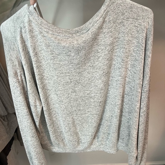 Ivory Ella Heather Gray Sweatshirt - Picture 4 of 4